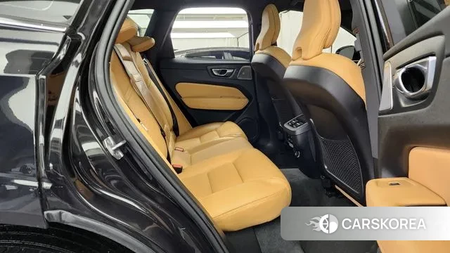 Volvo XC60 second Generation 2020 Черный из Кореи, фото 3