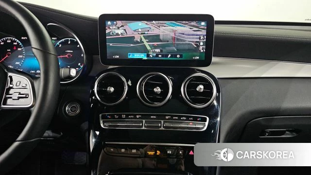 Mercedes-Benz GLC-Class X253 2021 Белый из Кореи, фото 3