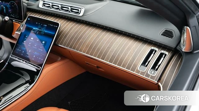 Mercedes-Benz Maybach S-class 2023 Черный из Китая, фото 3