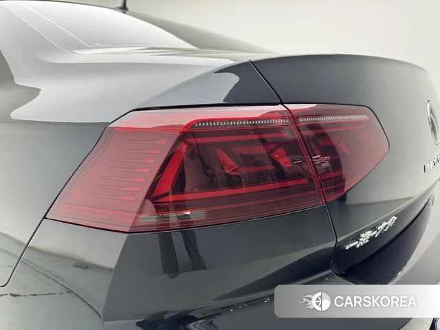 Volkswagen Magotan 2024 Черный из Китая, фото 3