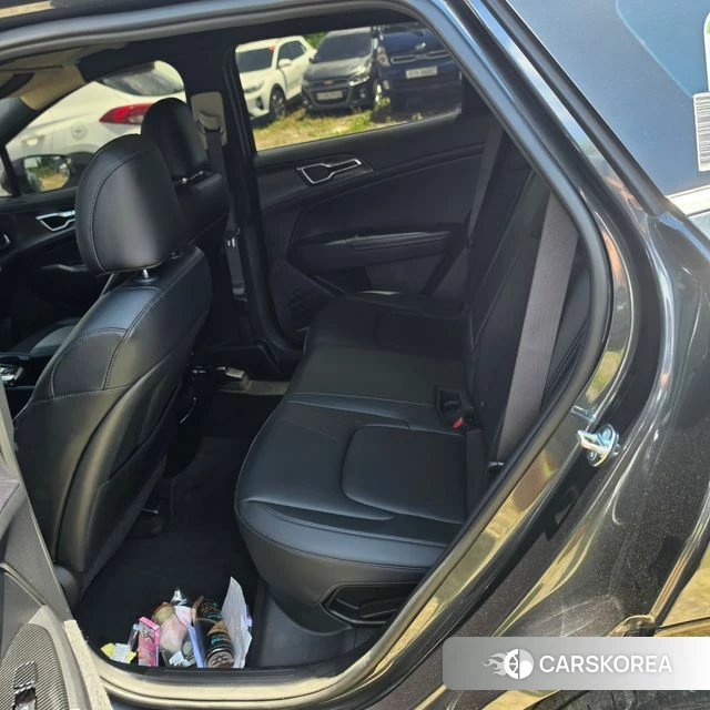 Kia Sportage 5th Generation 2024 Серебристо-серый из Кореи, фото 3