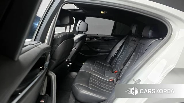 BMW 5 Series (G30) 2020 Белый из Кореи, фото 3