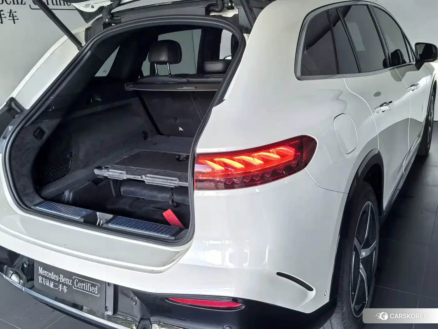 Mercedes-Benz EQS 2023 Белый из Китая, фото 3