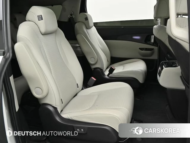 Kia Carnival 4th generation 2023 Белый из Кореи, фото 3