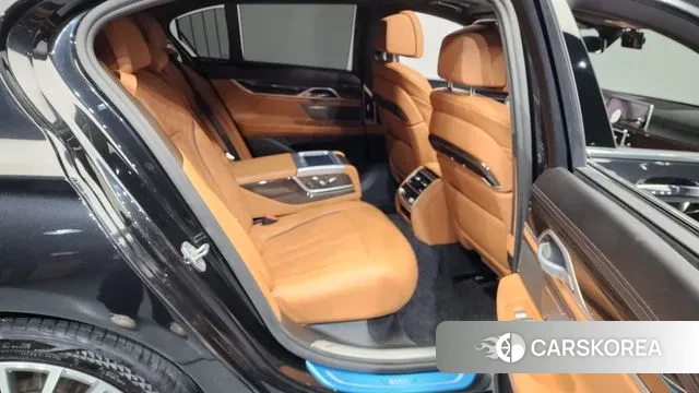 BMW 7 Series (G11) 2020 Черный из Кореи, фото 3