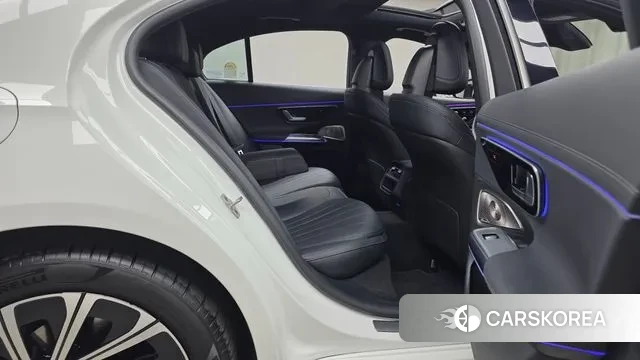 Mercedes-Benz E-Class W214 2025 Белый из Кореи, фото 3