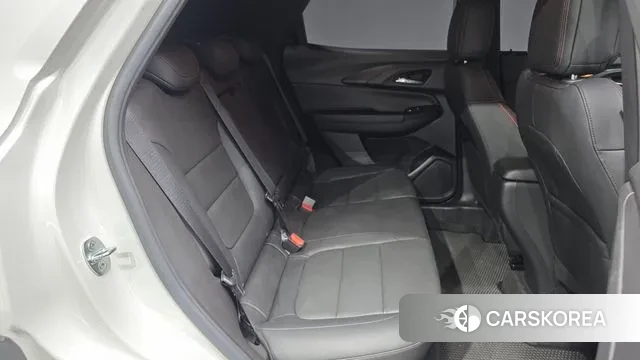 Chevrolet (GM Daewoo) Trailblazer 2022 Белый из Кореи, фото 3