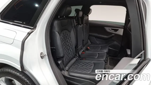 Audi Q7 (4M) id 2670998 из Кореи 3