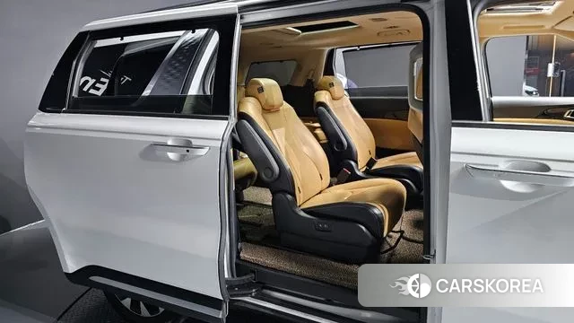 Kia Carnival 4th generation 2020 Белый из Кореи, фото 3