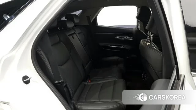 Genesis GV70 2022 Белый из Кореи, фото 3