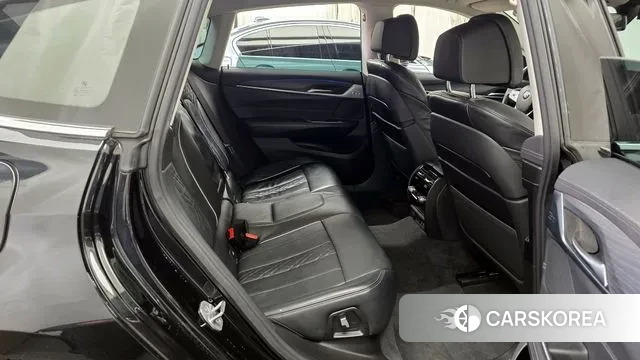 BMW 6 Series GT (G32) 2021 Черный из Кореи, фото 3