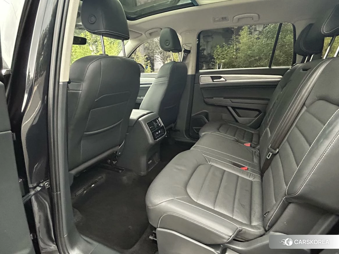Volkswagen Tourang 2019 Черный из Китая, фото 3