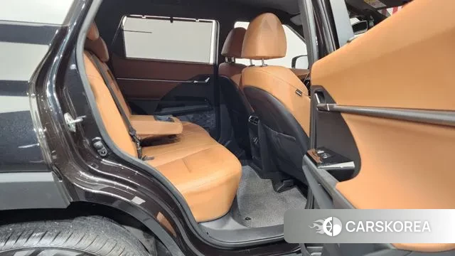 Ssangyong Torres 2023 Черный из Кореи, фото 3