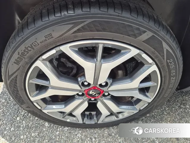 Kia Seltos 2019 Белый из Кореи, фото 3