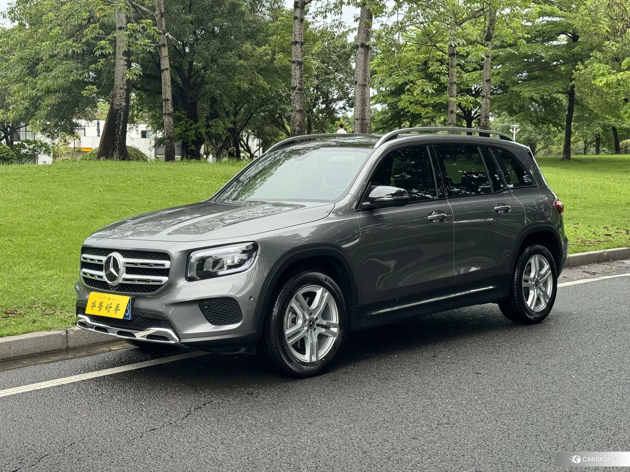Mercedes-Benz GLB 2022 Темно-серый из Китая, фото 3