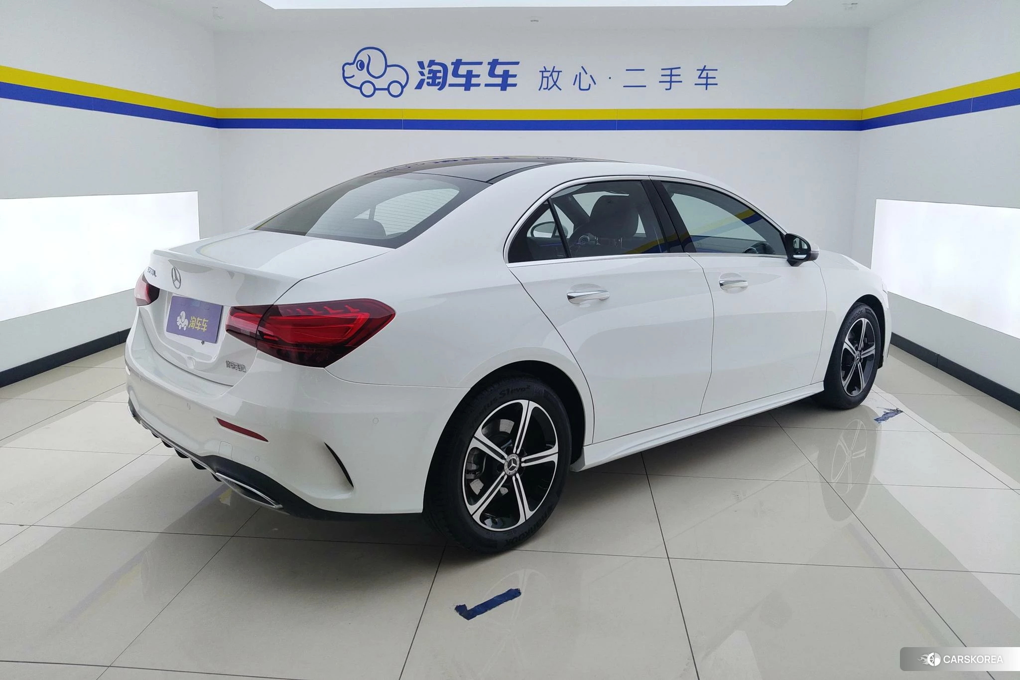 Mercedes-Benz Class A 2022 Белый из Китая, фото 3