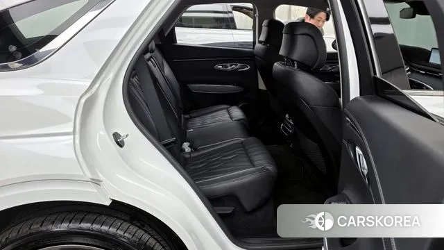 Genesis GV70 2022 Белый из Кореи, фото 3