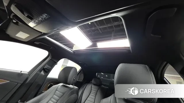 Mercedes-Benz E-Class W213 2022 Черный из Кореи, фото 3