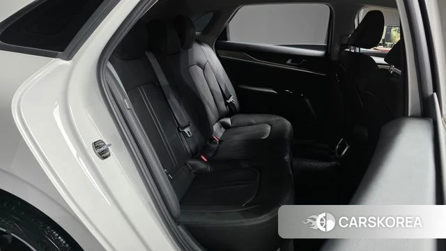 Kia K5 3rd generation 2020 Белый из Кореи, фото 3
