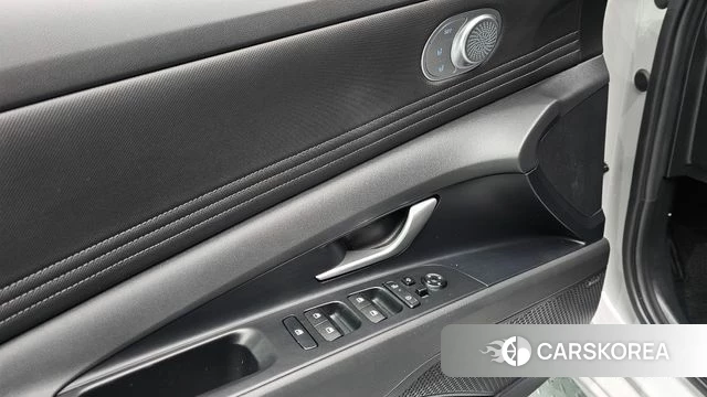 Hyundai The New Avante Hybrid (CN7) 2024 Серебряный из Кореи, фото 3