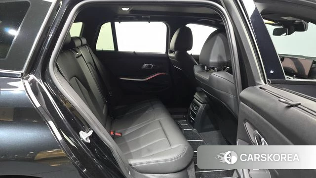BMW 3 Series (G20) 2024 Черный из Кореи, фото 3