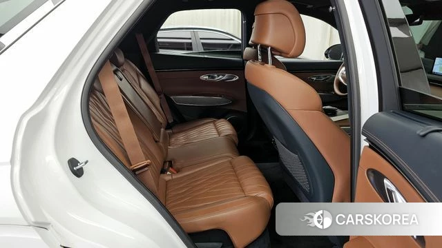 Genesis GV70 2021 Белый из Кореи, фото 3