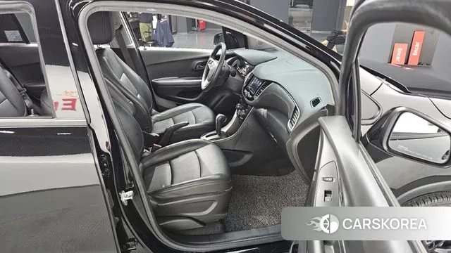 Chevrolet (GM Daewoo) The New Trax 2020 Черный из Кореи, фото 3