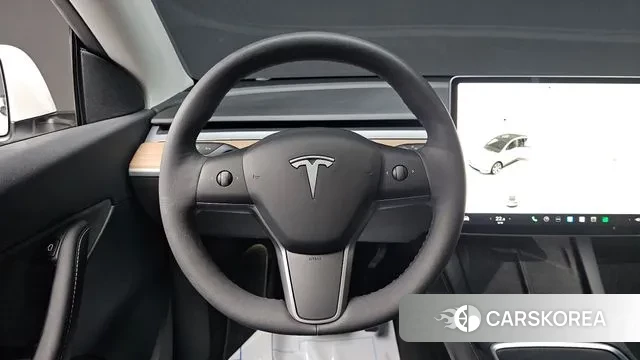 Tesla Model Y 2021 Белый из Кореи, фото 3
