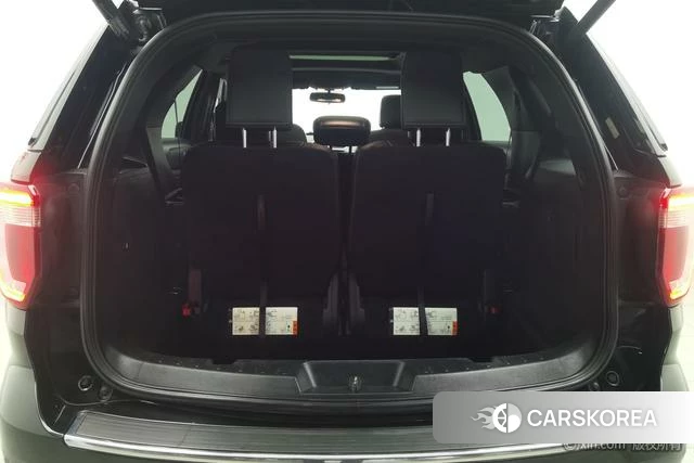 Ford Explorer (imported) 2019 Черный из Китая, фото 3
