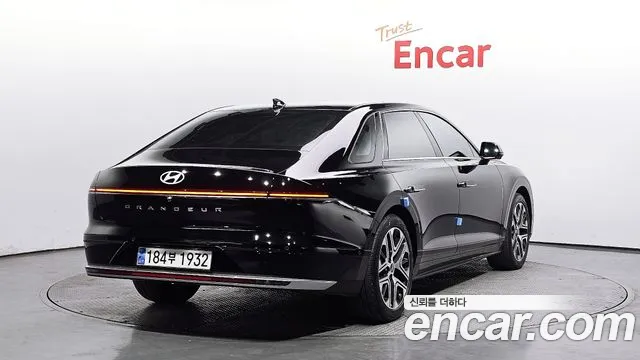 Hyundai Grandeur Hybrid (GN7) 2024 Черный из Кореи, фото 3