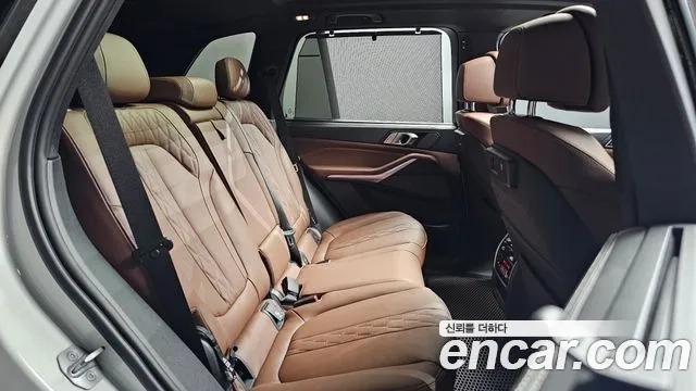 BMW X5 (G05) 2023 Белый из Кореи, фото 3