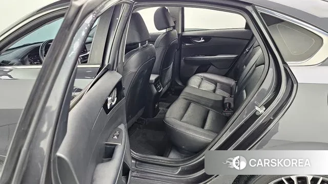 Kia The New K3 2nd generation 2021 Серый из Кореи, фото 3