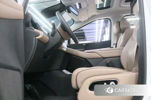 Xiaopeng Motors Xiaopeng X9 2025 Белый из Китая, фото 3