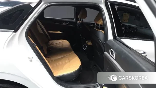 Kia K5 Hybrid 3rd Generation 2022 Белый из Кореи, фото 3