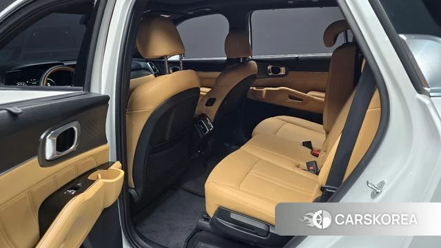 Kia Sorento 4th Generation 2023 Белый из Кореи, фото 3