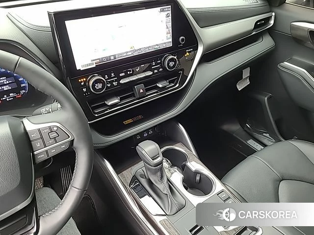 Toyota Highlander 4th Generation 2025 Белый из Кореи, фото 3