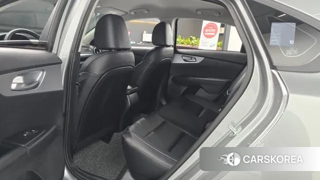 Kia The New K3 2nd generation 2021 Серый из Кореи, фото 3