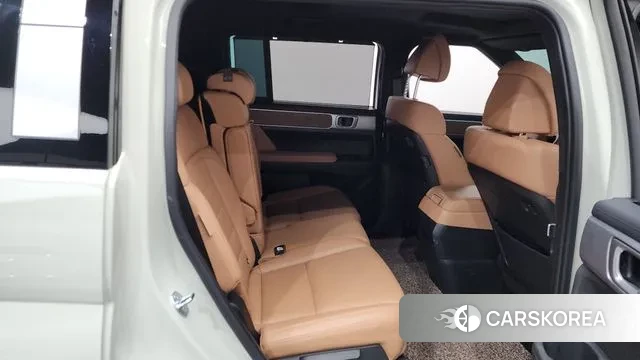 Hyundai Santa Fe (MX5) 2023 Жемчужный цвет из Кореи, фото 3