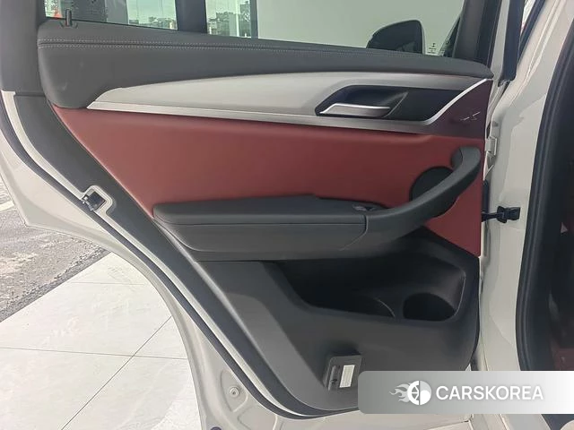 BMW X4 2023 Белый из Китая, фото 3