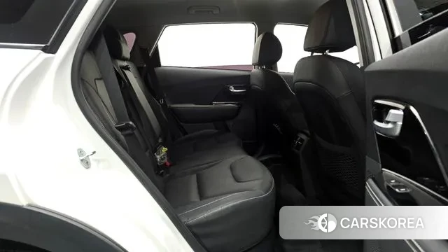 Kia Niro EV 2021 Белый из Кореи, фото 3