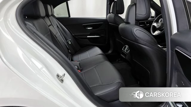 Mercedes-Benz C-Class W206 2025 Белый из Кореи, фото 3