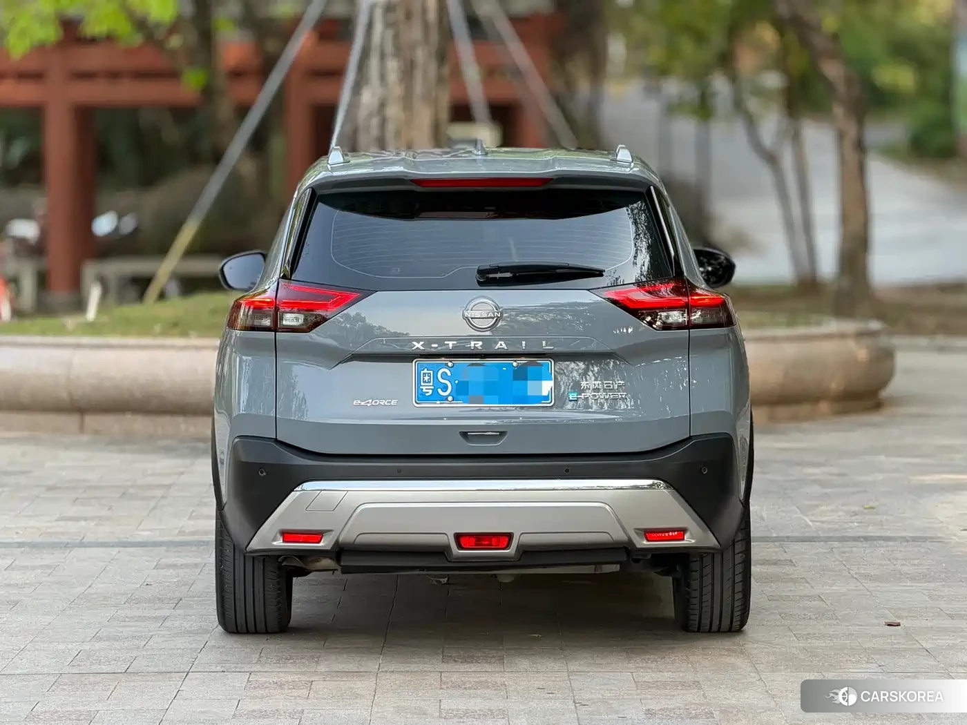 Nissan Qijun 2023 Silver/gray из Китая, фото 3