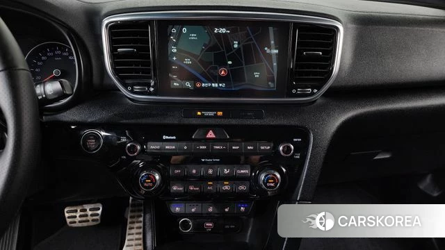 Kia Sportage The Bold 2018 Белый из Кореи, фото 3