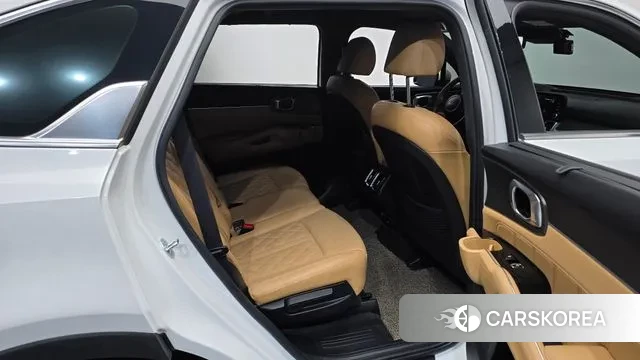 Kia Sorento 4th Generation 2023 Белый из Кореи, фото 3