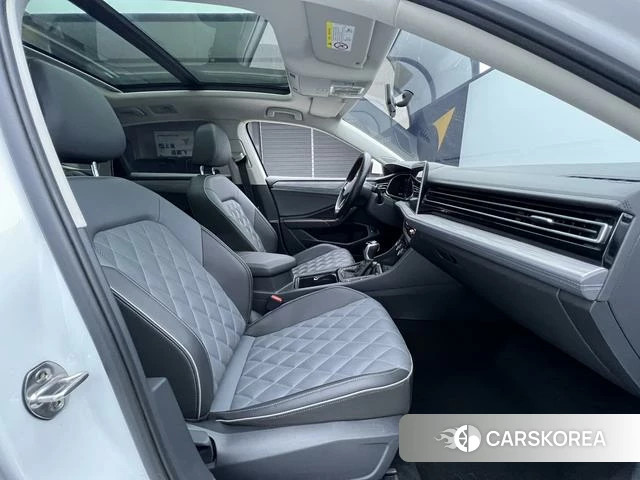 Volkswagen Sagitar 2023 Белый из Китая, фото 3