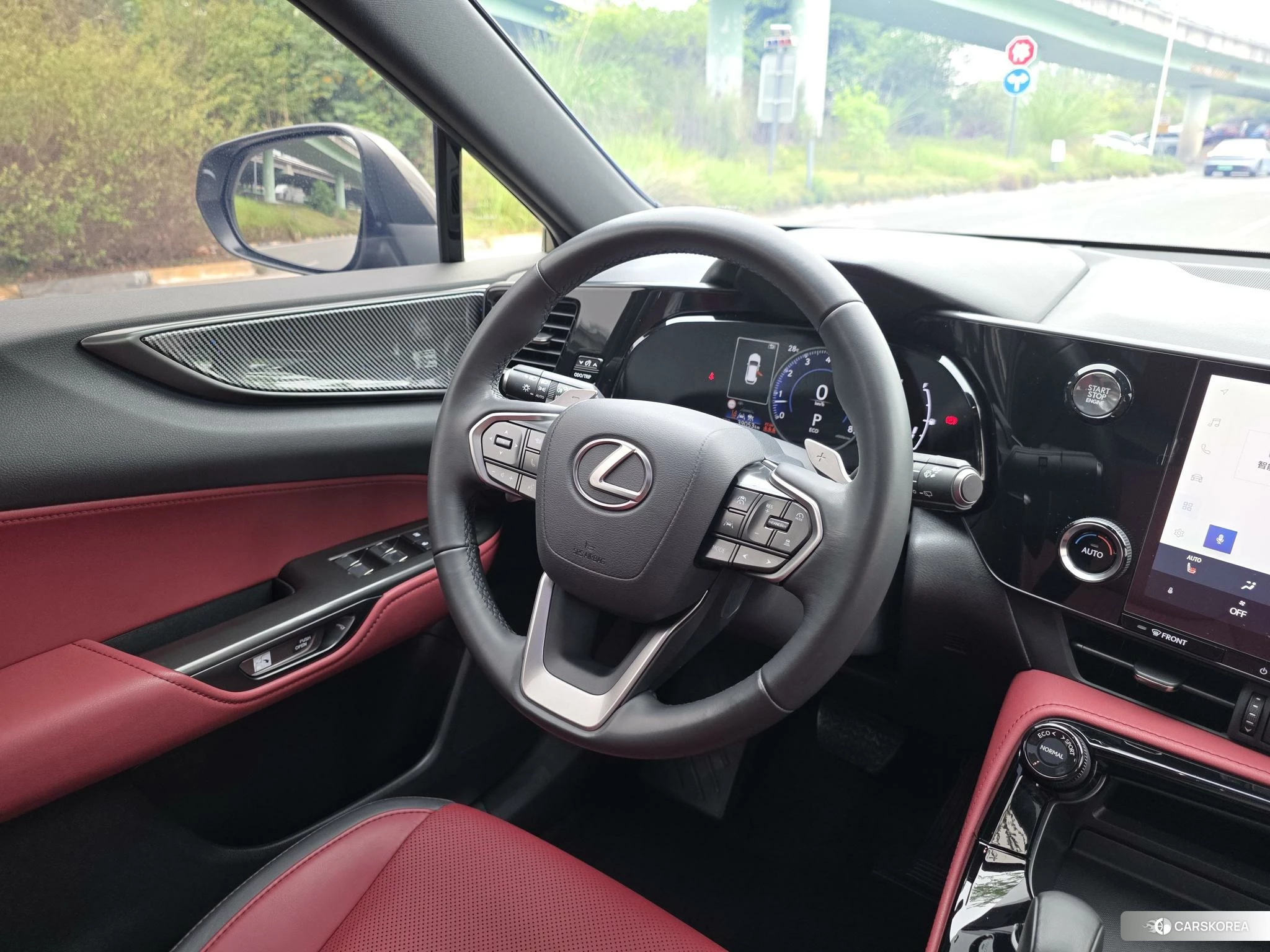 Lexus NX 2023 Серебристо-серый из Китая, фото 3