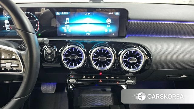 Mercedes-Benz A-Class W177 2021 Черный из Кореи, фото 3