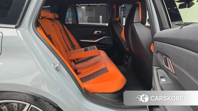 BMW M3 (G80) 2023 Серебристо-серый из Кореи, фото 3