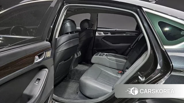 Genesis G80 2018 Черный из Кореи, фото 3