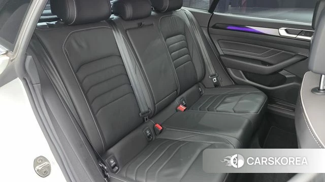 Volkswagen Arteon 2022 Белый из Кореи, фото 3